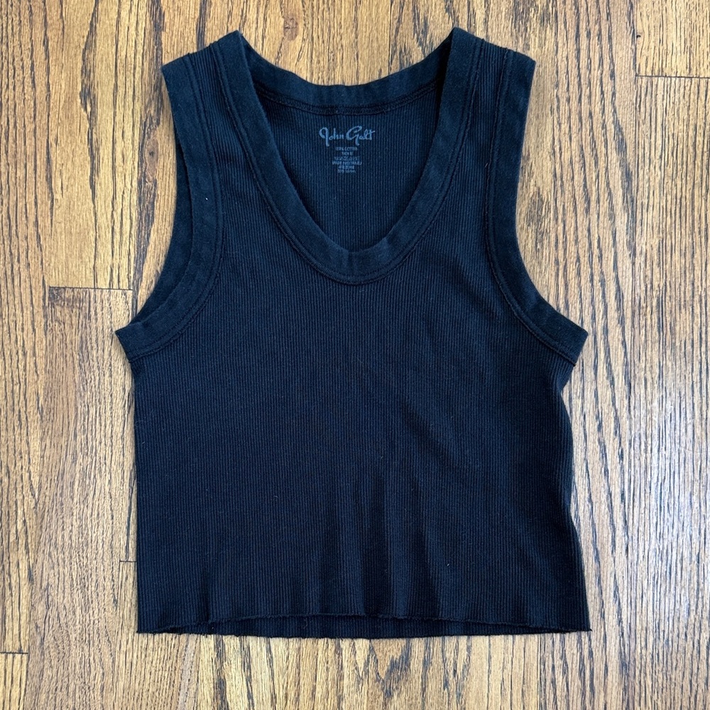Black Sleeveless Top